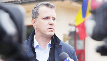Românii nu iartă și nu uită! Ionuț Moșteanu – urmărit de diplomele de facultate pe care… nu le are?!?