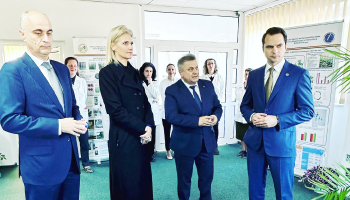 Alina Gorghiu – desființată  pe pagina de socializare, după vizita la Institutul de la Ștefănești
