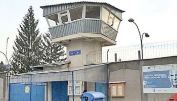 Luare de mită (dovedită!)  la Penitenciarul Mioveni