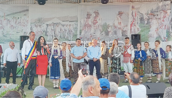 Comuna Stolnici a fost gazda celei de-a XXXII-a ediţii a „Festivalului Căluşului Argeşean”