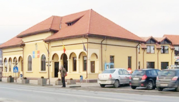 În plină criză bugetară și financiară… poftiți la cheltuieli! Orașul Ștefănești dă peste  150.000 de lei pentru o petrecere!