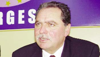 Consilierii judeţeni au votat rectificări bugetare fără să fi analizat proiectul