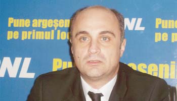 După 15 septembrie vom afla contracandidatul liberal al lui Pendiuc la Primăria Piteşti