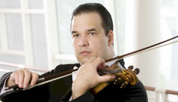 Laureatul concursului „George Enescu” şi vioara Stradivarius,  în 13 februarie, la Filarmonică