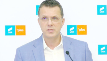 Moşteanu se laudă că a strâns aproape 12.000 de semnături din tot judeţul Argeş! Cam subţire, prietene…