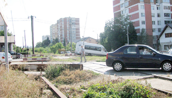 Proiectul pe fonduri europene pentru optimizarea traficului rutier a intrat în faza de implementare – încep lucrările în intersecțiile din Pitești!