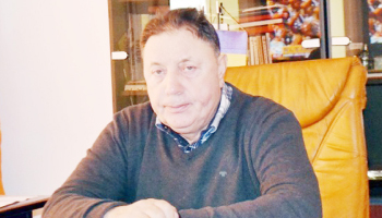 Ion Dumitru, primarul de la Albota, președintele Asociației Comunelor din România:  ”Sunt primării cu 700 sau 1000  și ceva de locuitori care au angajat câtă frunză și iarbă. S-a exagerat!”