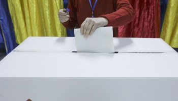 Alegerea primarilor  în două tururi ajunge pe mâna deputaților