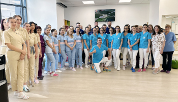 Clinica de Medicină Dentară Dr. TEO  – Zâmbim oricând împreună! SĂPTĂMÂNA ZÂMBETELOR LA Dr. TEO