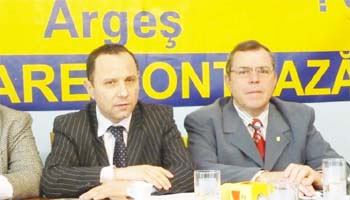 Ţărăniştii se aliază cu UNPR ca să nu mai fie furaţi la urne