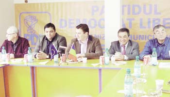 Organizaţia condusă de Ştefan Lăzăroiu, din ce în ce mai puternică