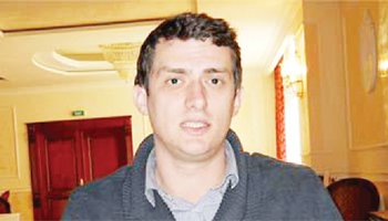 Piaţa construcţiilor din Argeş nu îi mai ajunge lui Mircea Şerban.  S-a apucat, mai nou, de promovare…