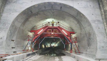 Asociația Pro Infrastructură:  ”În iulie – august va fi gata primul tunel de pe o autostradă românească, în apropiere de Curtea de Argeș”