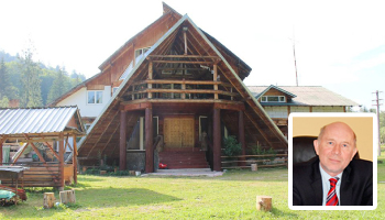 Cabana de vânătoare  a magnatului Ivănescu  de la Nucșoara,  scoasă la vânzare de Fisc