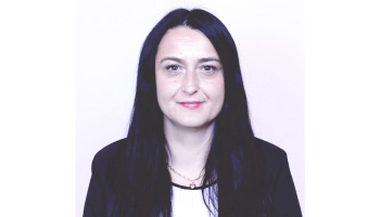 Deputatul de Argeș, Cristina Butură, cheamă oamenii în stradă!