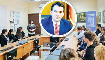 În ultimii 6 ani, peste  30.000 de profesori au părăsit sistemul de educație!