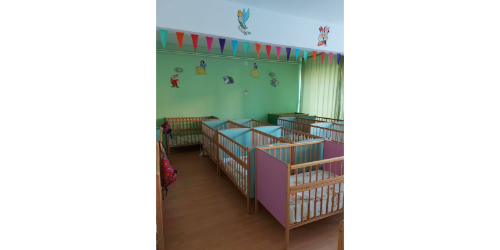 UPDATE! Educatoare de la o creșă din Pitești – acuzată că a agresat mai mulți copii. Femeia a fost plasată sub control judiciar