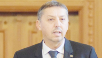 După ce a dinamitat Educația… Ministrul Daniel David promite majorarea sumelor pentru plata cu ora