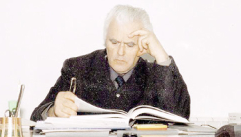Pitești 633. O viață în slujba Cetății /  Distinsul cărturar argeșean Silvestru D. Voinescu (2 ianuarie 1935 – 13 septembrie 2005)