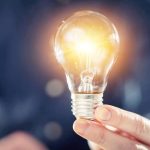 Reglementări noi. Furnizorii de energie electrică vor fi obligaţi să trimită notificare consumatorilor 
