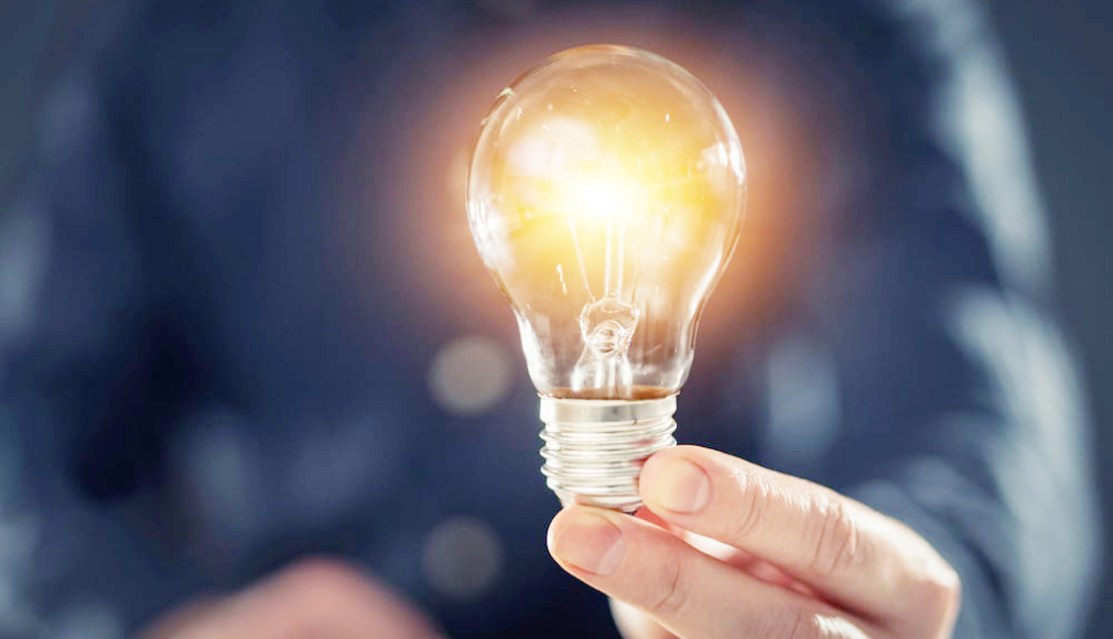 Reglementări noi. Furnizorii de energie electrică vor fi obligaţi să trimită notificare consumatorilor 