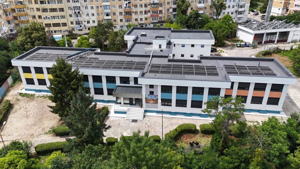 Grădinița cu Program Prelungit „Castelul Magic” din Pitești, complet renovată energetic