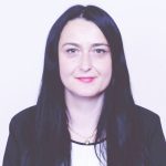 Cristina Butura, din nou în gura urmăritorilor de pe Facebook. Vrea alegeri anticipate!