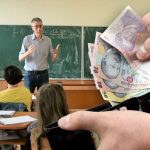 De azi, scade tariful pentru plata cu ora a dascălilor