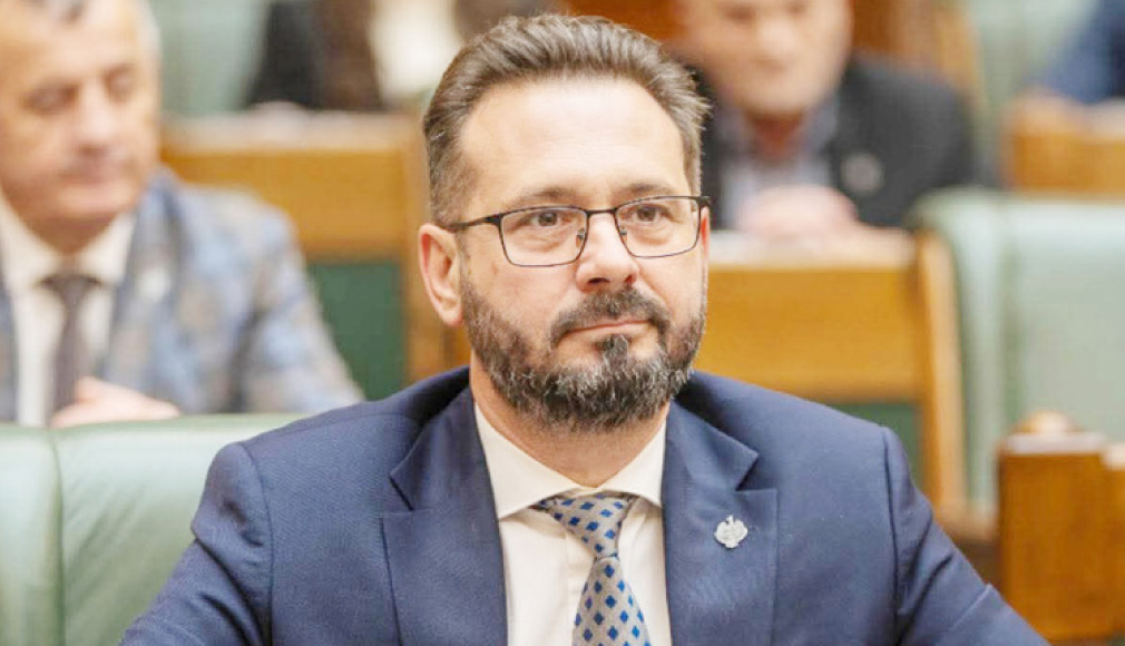 Care este prețul pe care îl plătește România pentru eșecul Legii salarizării? Mihai Coteț, senator PNL Argeș: ”Am reușit performanța să pierdem și 770 milioane de euro și reforma”