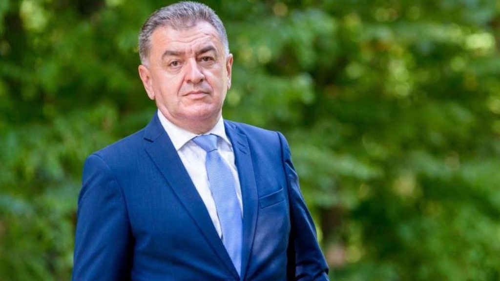 La mulți ani, Cristian Gentea!
