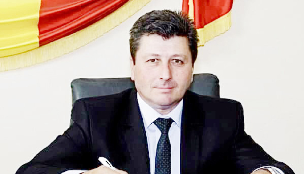 Tănase Ion, fostul edil al comunei Buzoești: ”Actualul primar lucrează 95% pe proiectele mele”